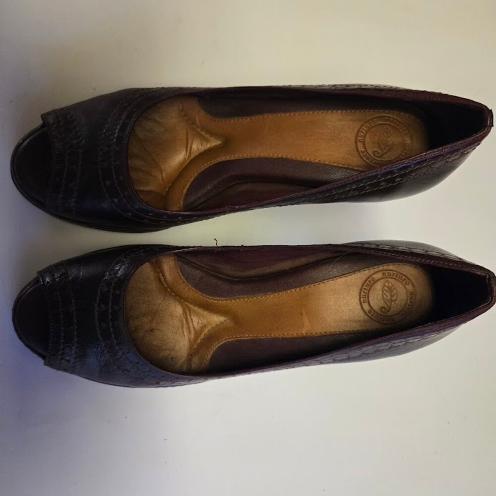 Nuture open toe wine colored heels, size 6